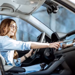 Industria auto rezistă noilor tarife americane, dar riscurile persistă